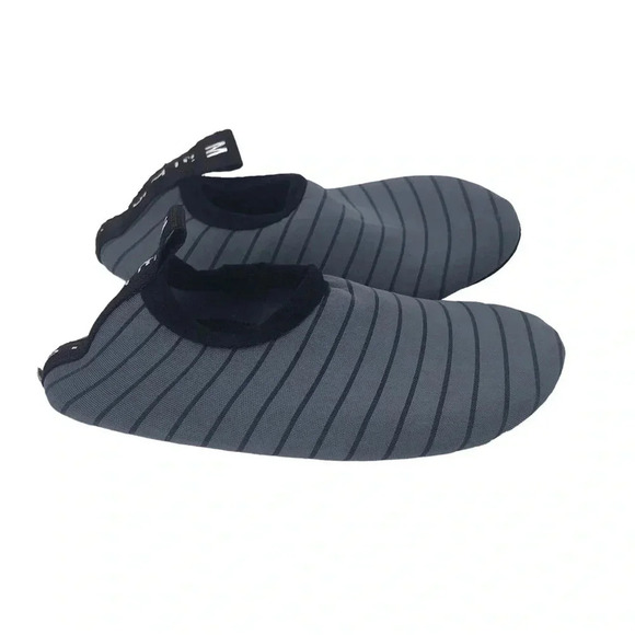 Met520 TODDLER MET5 RUBBER LOW TOPS SLIP ON WATER SHOES 8-9 M $30 - Picture 9 of 11